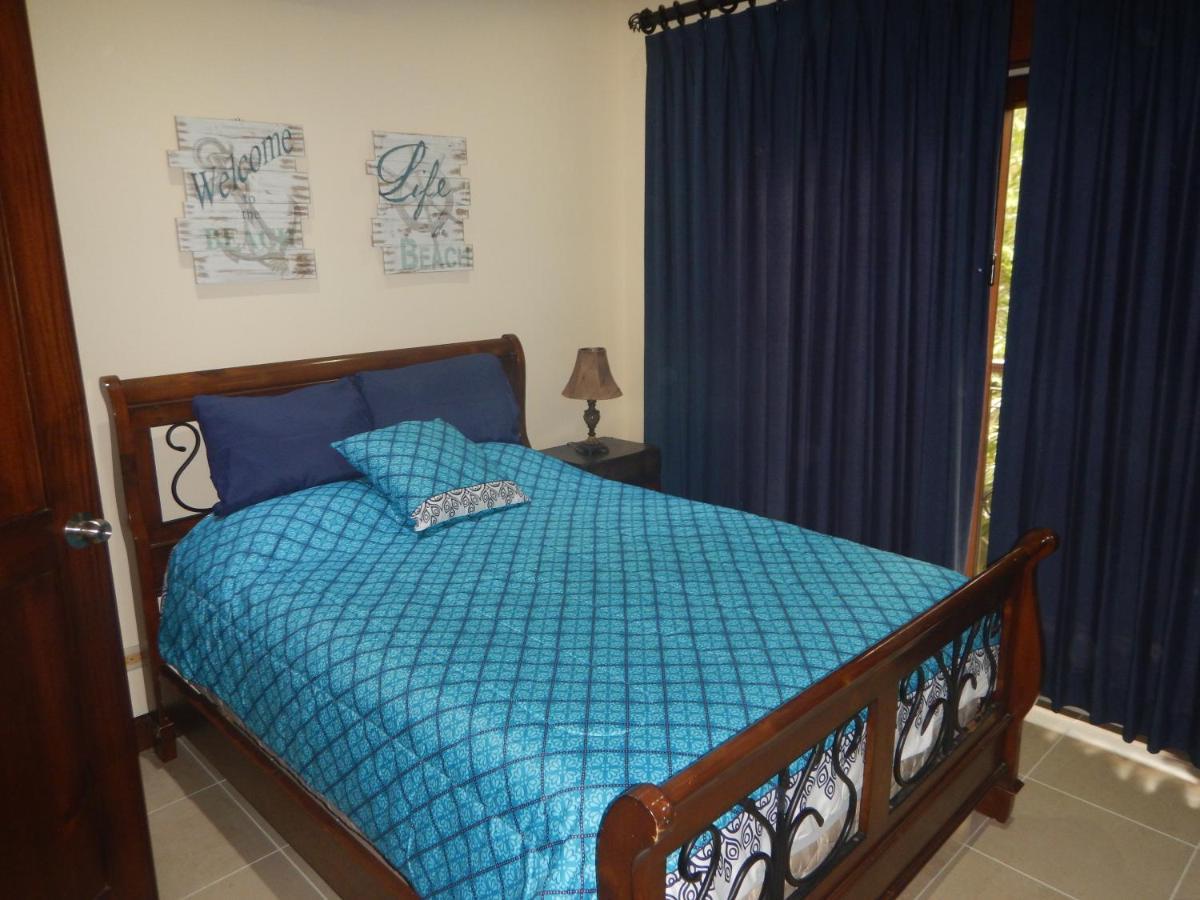 Apartment Macaws Ocean Club # 18