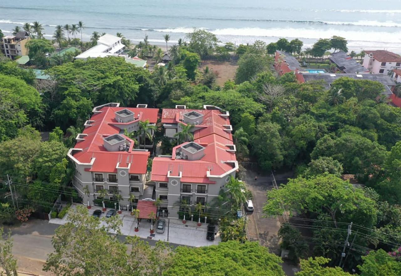 Macaws Ocean Club # 18 Apartment *